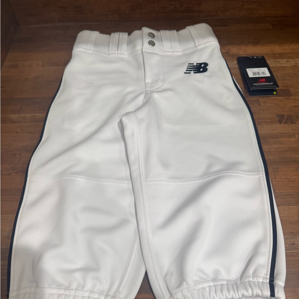 New Balance Youth Baseball Knickers Small NWT